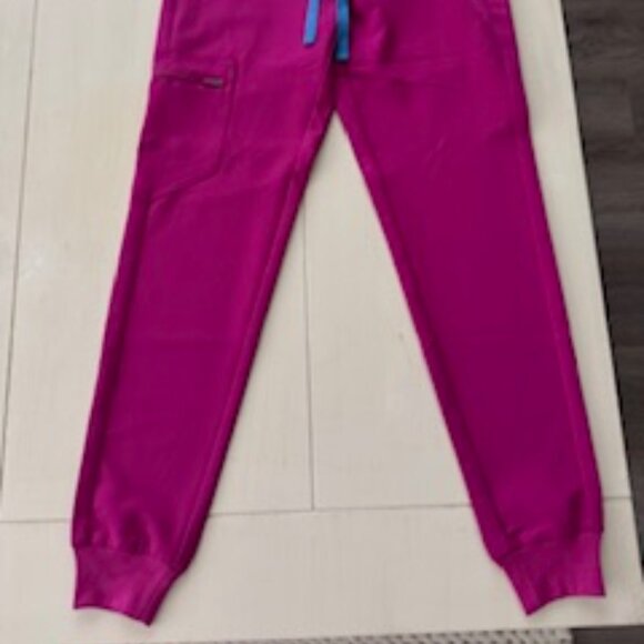 FIGS Zamora Jogger Style Scrub Pants for Women - Raspberry Sorbet, Regular XXS - Picture 2 of 3